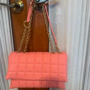 Elegant Pink and Gold Quilted Shoulder Bag